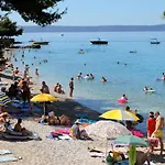 Apartments By The Sea Podgora, Makarska - 4332 *