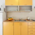 Apartments By The Sea Podgora, Makarska - 4332 Apartman Podgora (Split-Dalmatia)