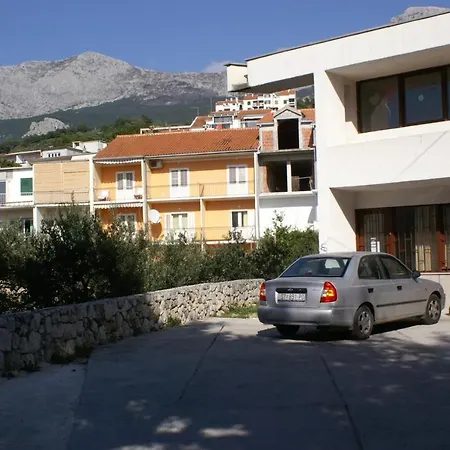 Apartman Apartments By The Sea Podgora, Makarska - 4332